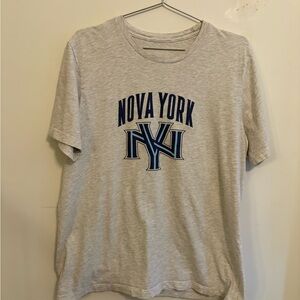 3/$10: Nova York Gray T-Shirt